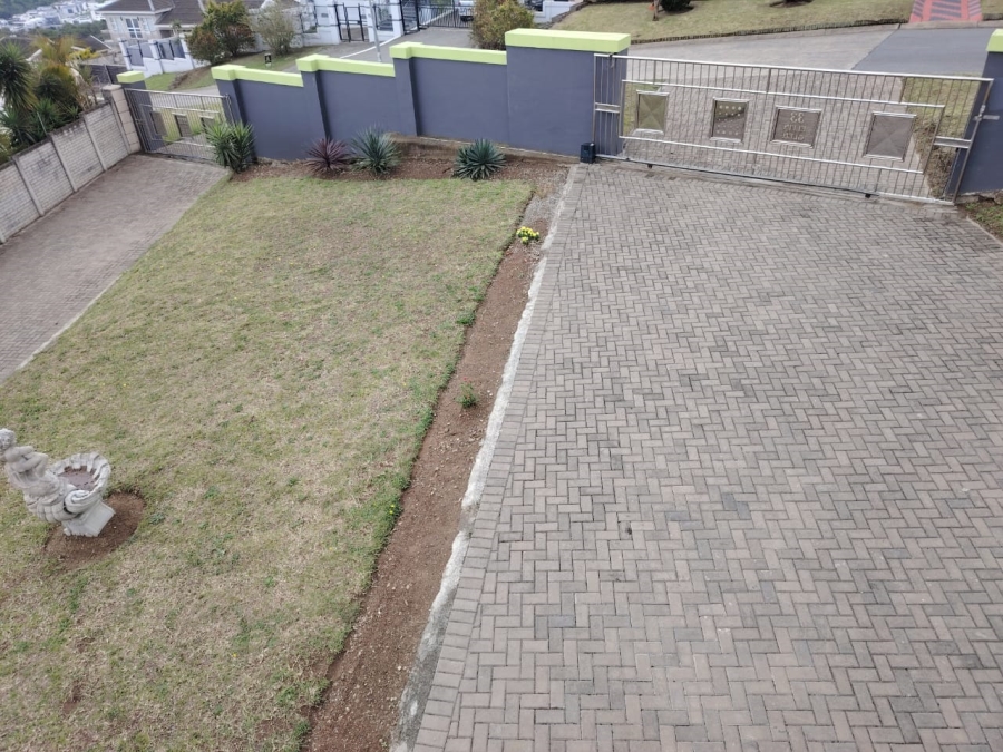 4 Bedroom Property for Sale in Nahoon Valley Park Eastern Cape